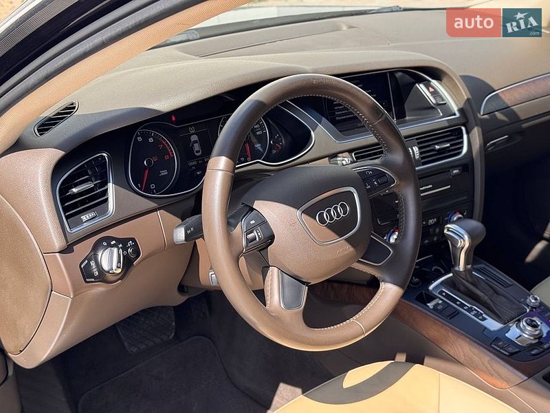 Седан Audi A4 2014 в Києві