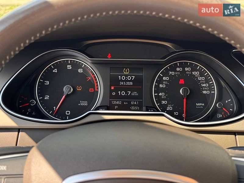 Седан Audi A4 2014 в Києві