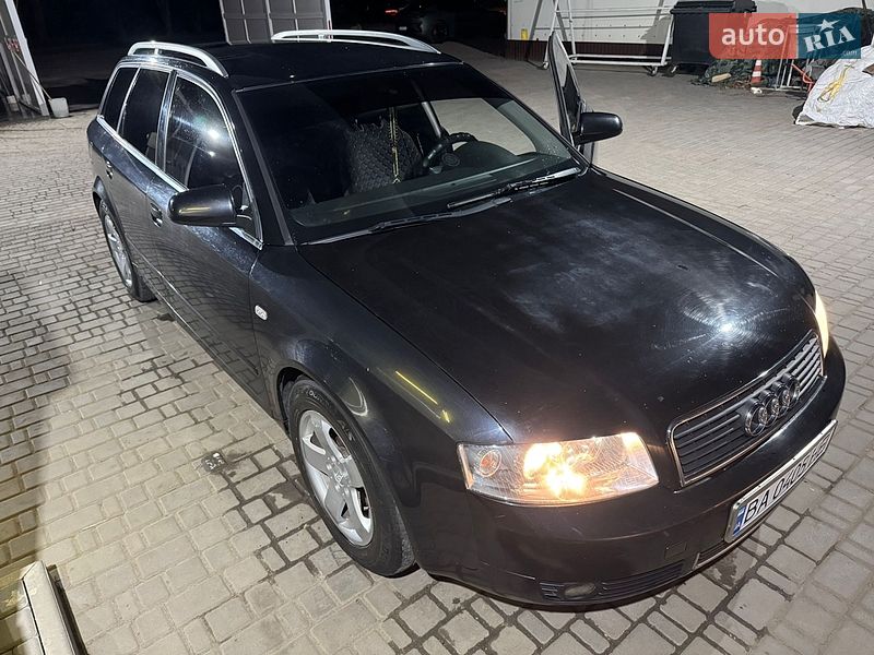 Универсал Audi A4 2004 в Первомайске