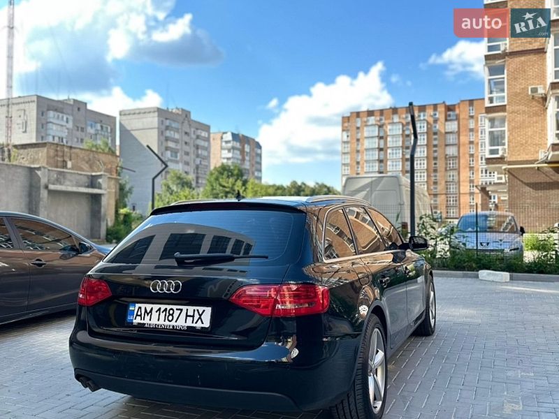 Універсал Audi A4 2009 в Житомирі