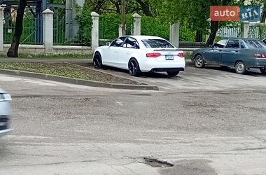 Седан Audi A4 2010 в Кропивницькому