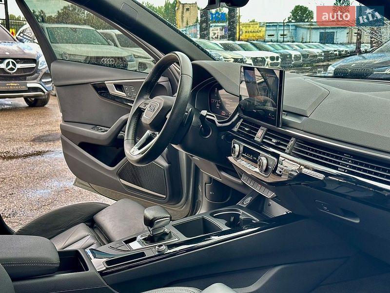 Седан Audi A4 2021 в Харькове