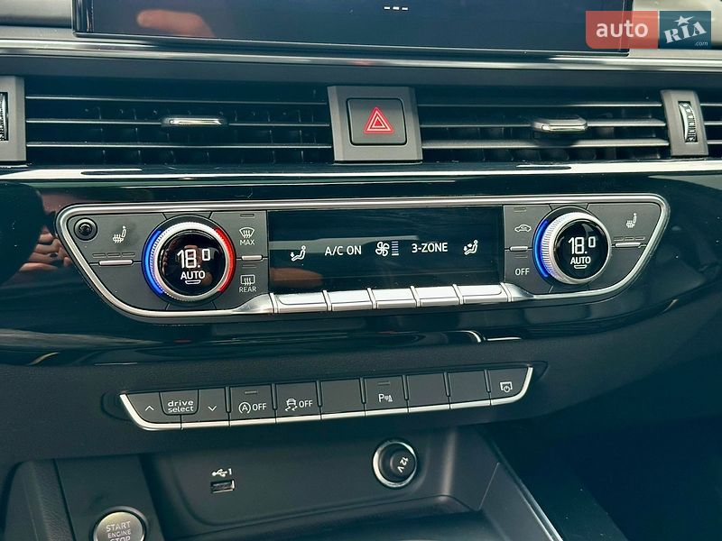 Седан Audi A4 2021 в Харькове