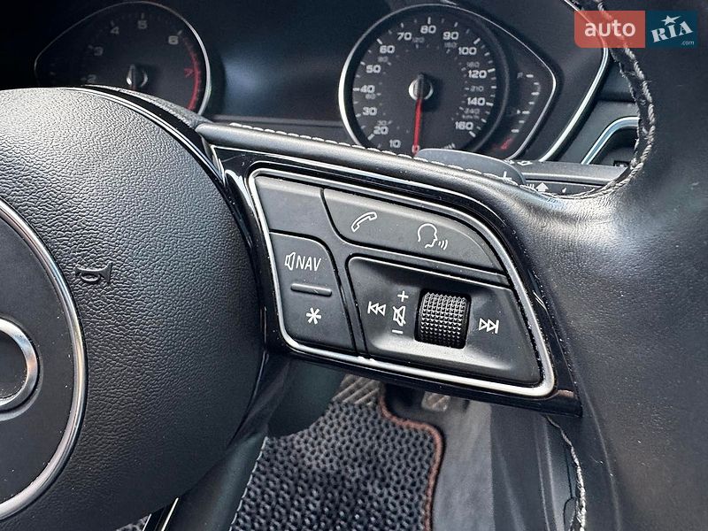 Седан Audi A4 2018 в Києві