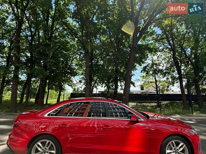 Седан Audi A4 2020 в Чернігові
