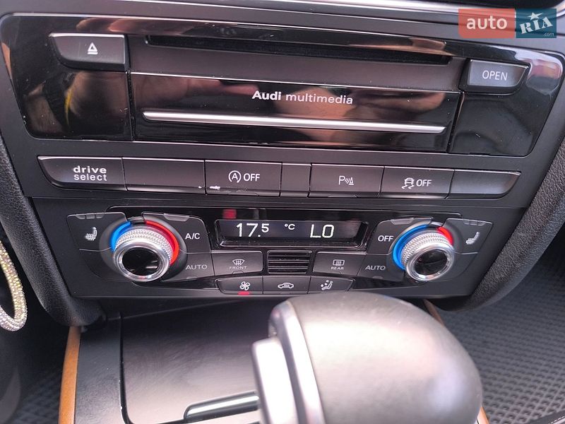 Седан Audi A4 2015 в Богородчанах