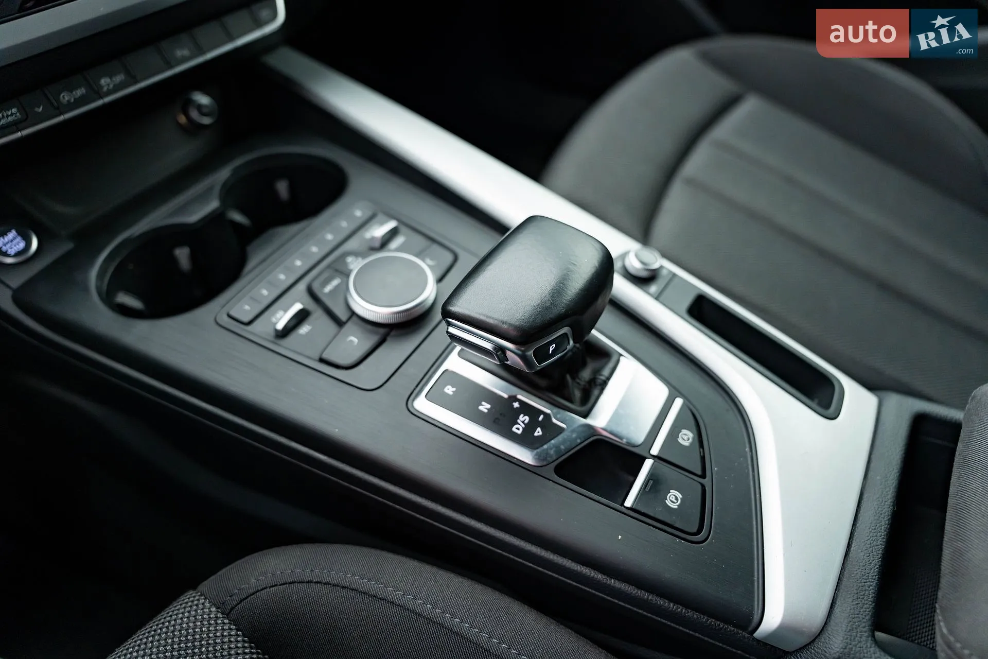 2017 Audi A4 - мініатюра 21