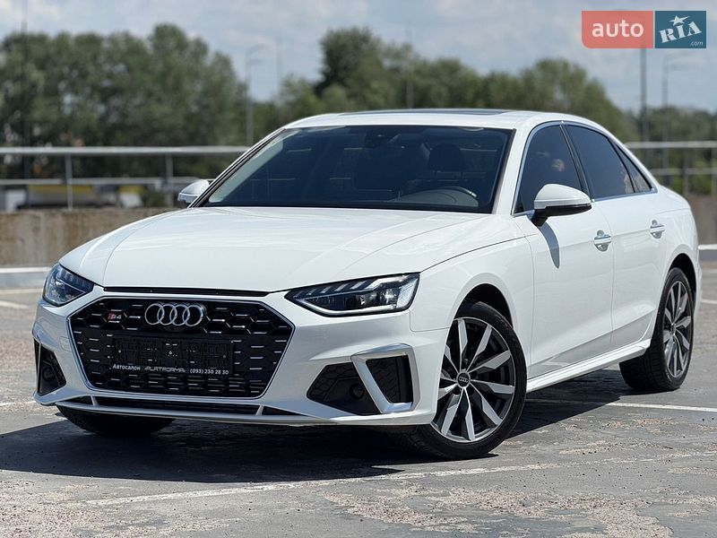 Audi A4 2022