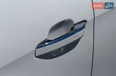 Седан Audi A4 2022 в Киеве