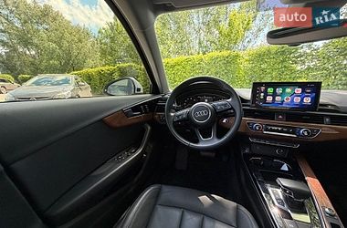 Седан Audi A4 2022 в Киеве