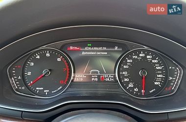Седан Audi A4 2022 в Киеве