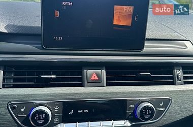 Седан Audi A4 2017 в Рівному
