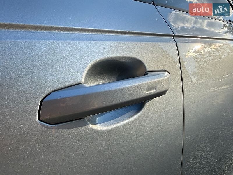 Седан Audi A4 2015 в Харькове