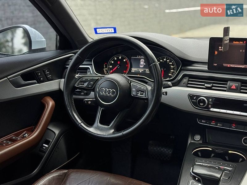 Седан Audi A4 2017 в Луцьку