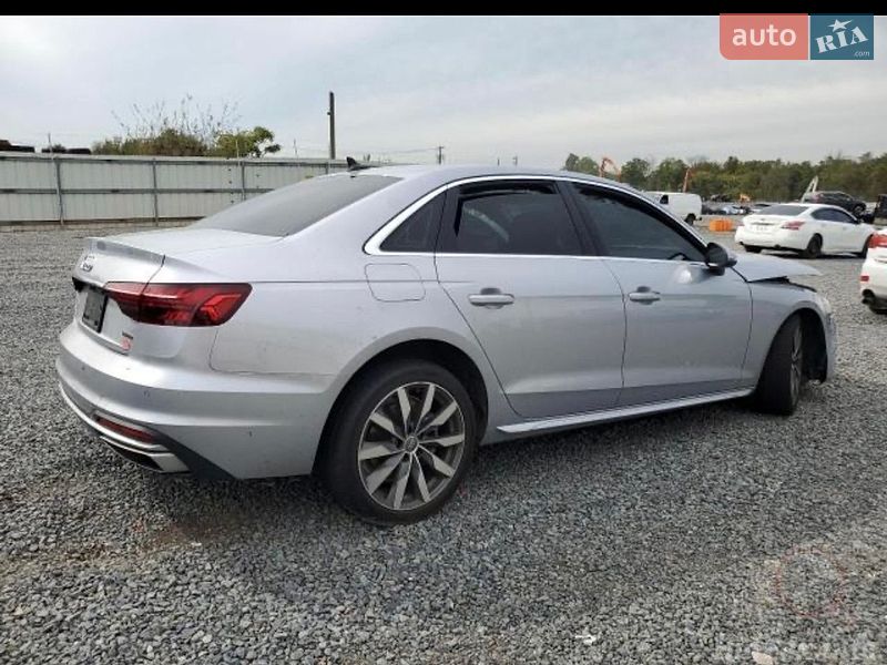 Седан Audi A4 2021 в Львові