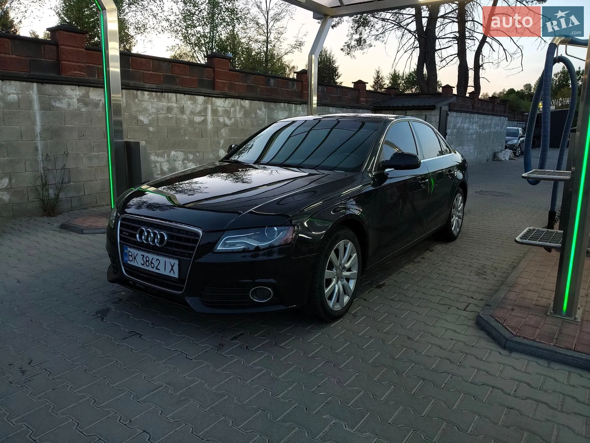 2010 Audi A4 - мініатюра 9