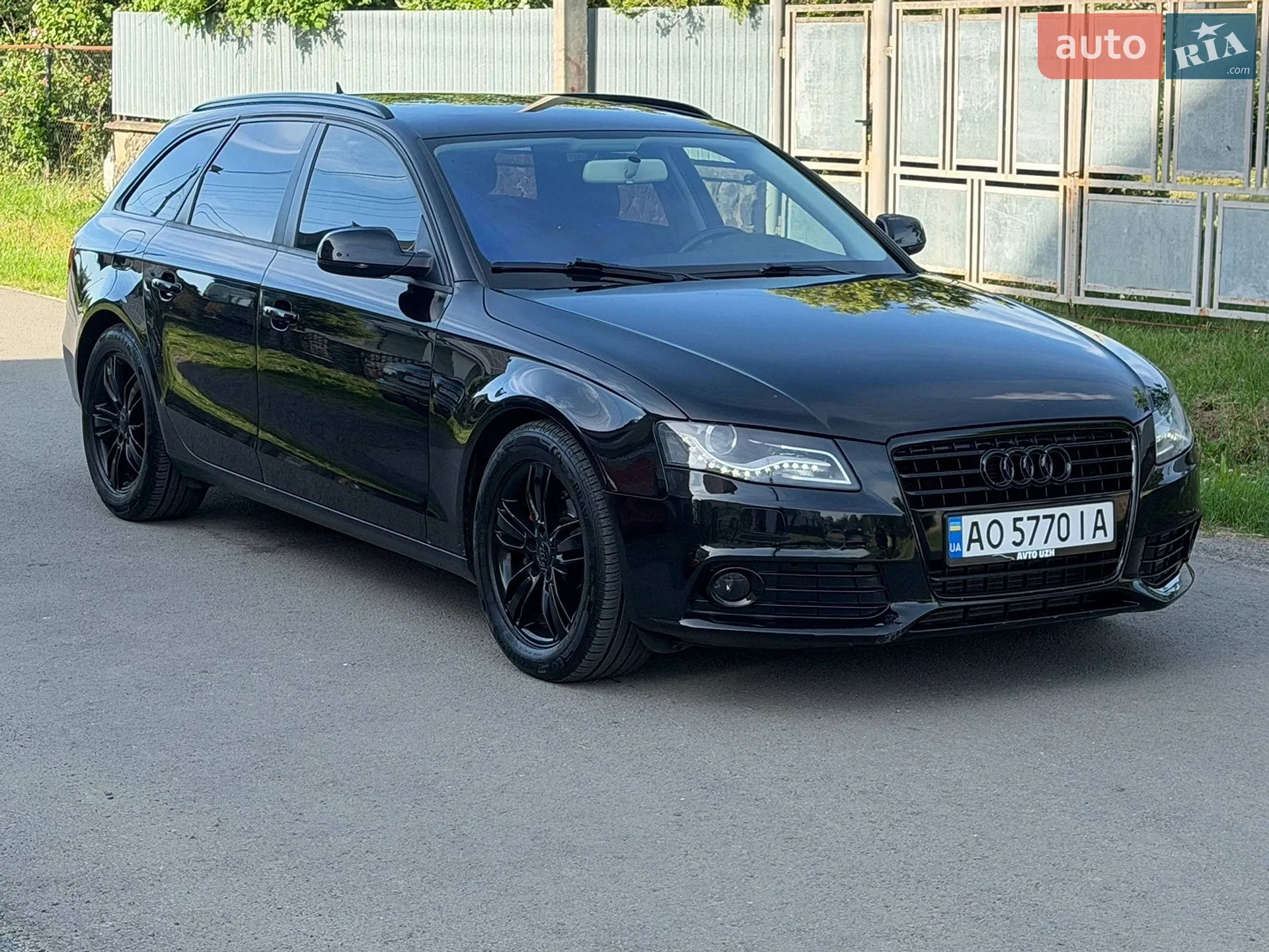 2011 Audi A4 - мініатюра 3