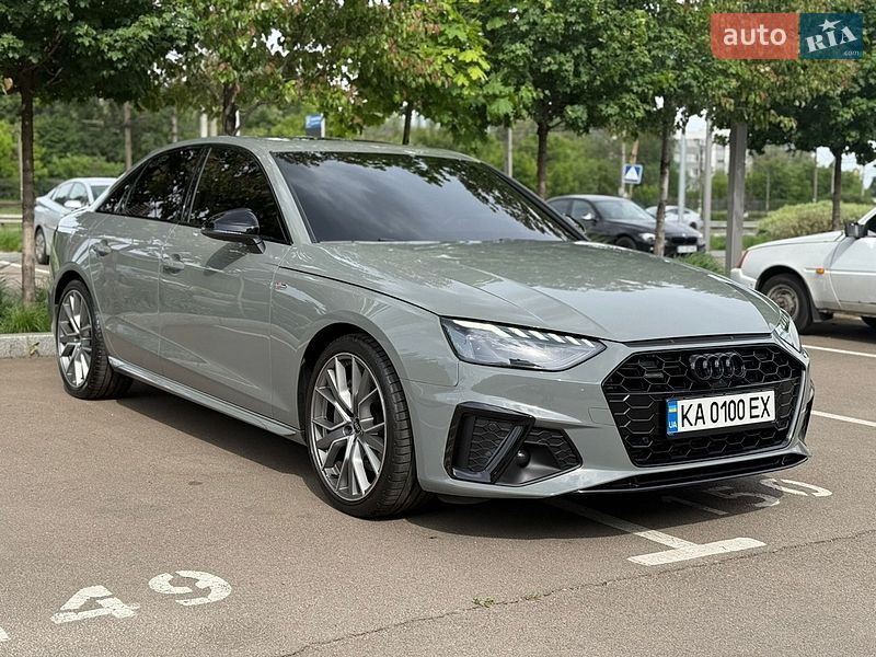 Audi A4 2021