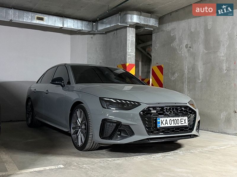 Седан Audi A4 2021 в Киеве