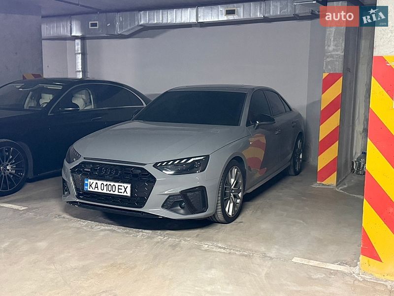 Седан Audi A4 2021 в Киеве