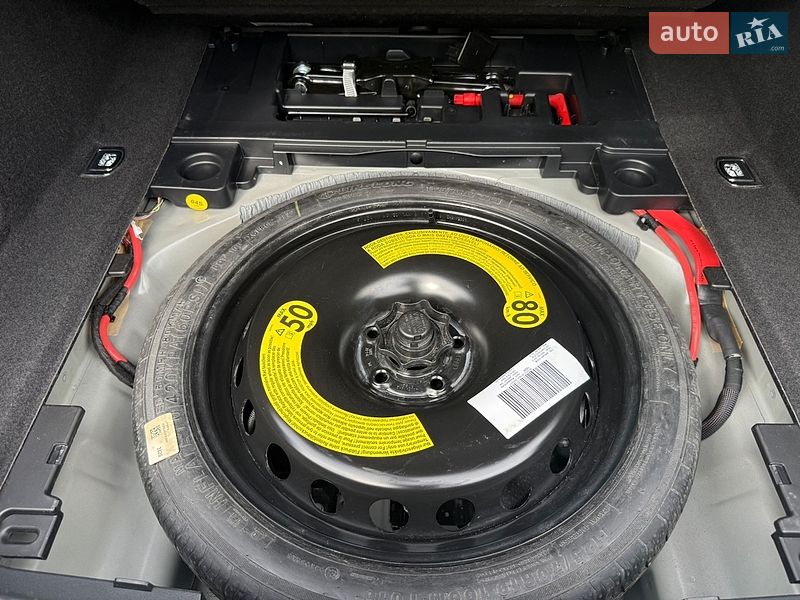 Седан Audi A4 2021 в Киеве