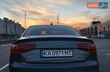 Седан Audi A4 2014 в Чернігові