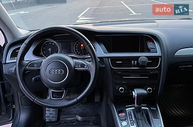 Седан Audi A4 2014 в Чернігові