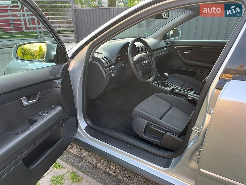 Седан Audi A4 2003 в Звягелі