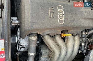 Седан Audi A4 2003 в Звягелі