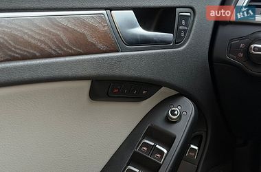 Седан Audi A4 2012 в Киеве