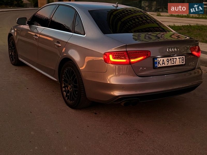 Седан Audi A4 2014 в Києві