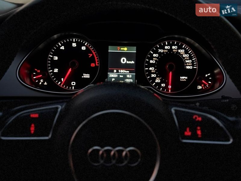 Седан Audi A4 2014 в Києві