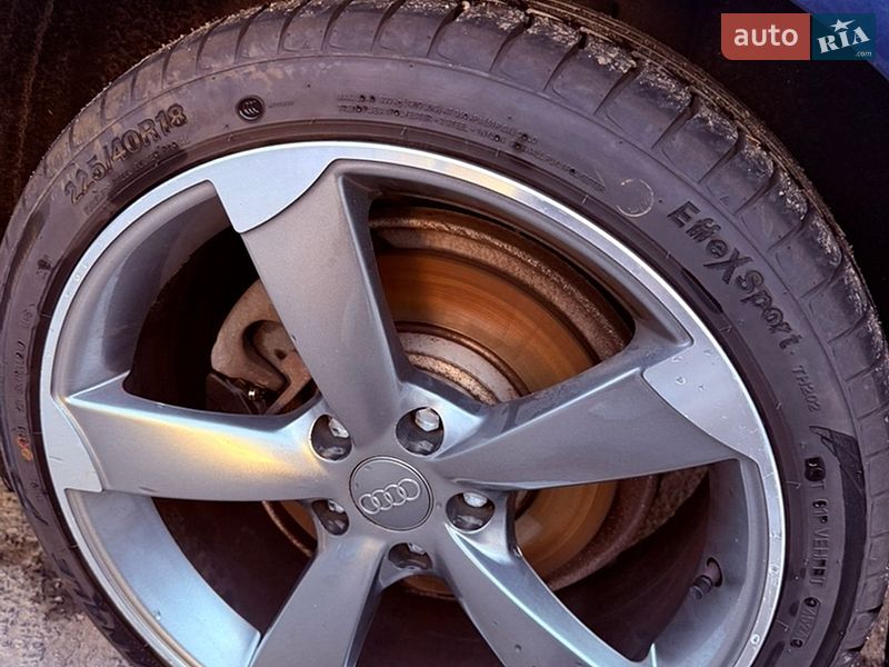 Седан Audi A4 2015 в Вінниці