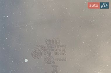 Седан Audi A4 2023 в Бучачі