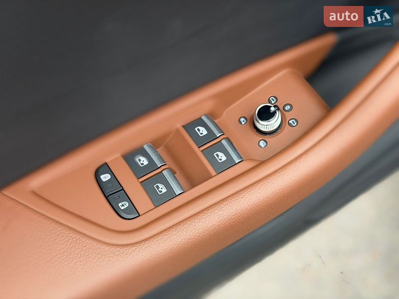 Седан Audi A4 2024 в Киеве