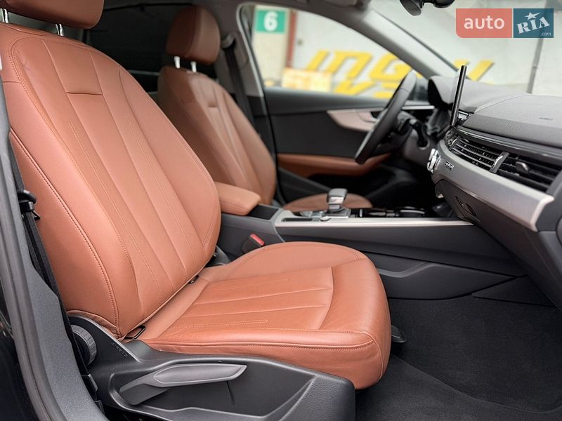 Седан Audi A4 2024 в Киеве