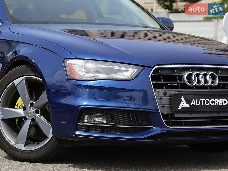 Седан Audi A4 2013 в Киеве