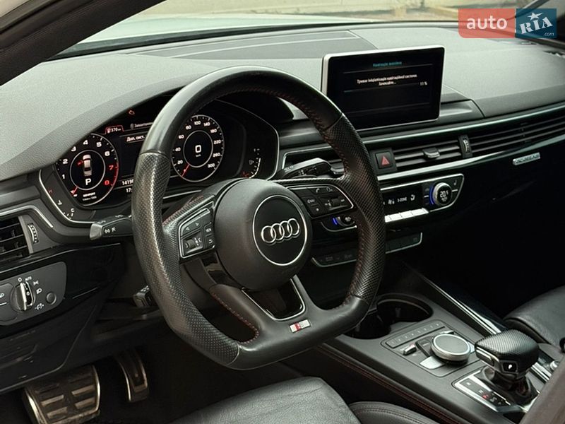 Седан Audi A4 2017 в Києві