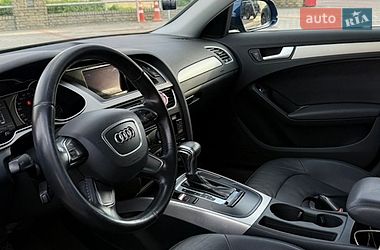 Седан Audi A4 2013 в Киеве