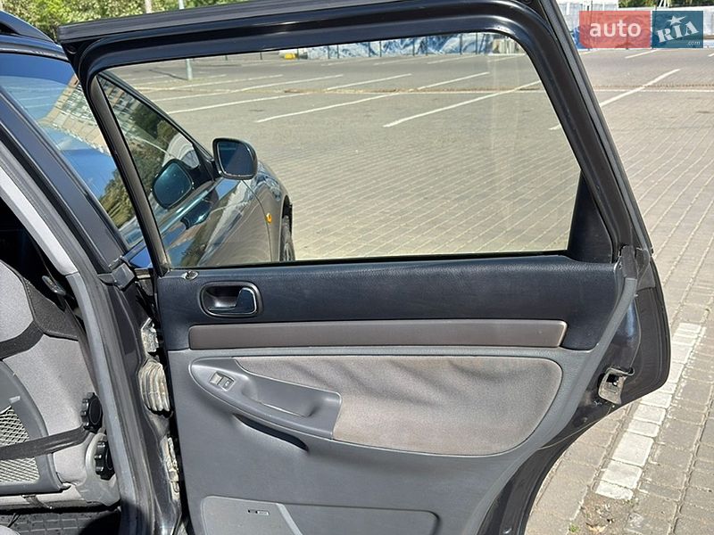 Универсал Audi A4 1997 в Одессе