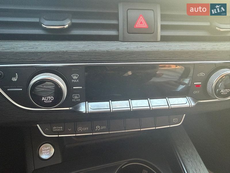 Седан Audi A4 2016 в Києві