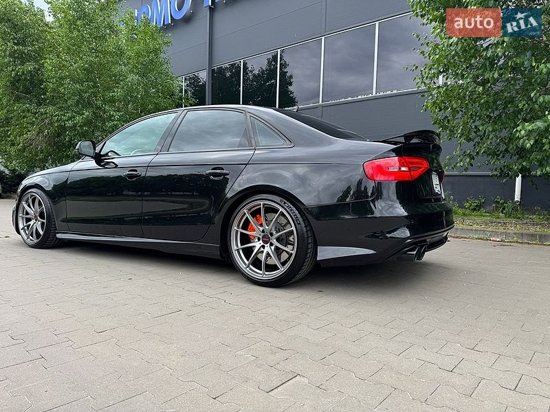 Седан Audi A4 2016 в Белой Церкви