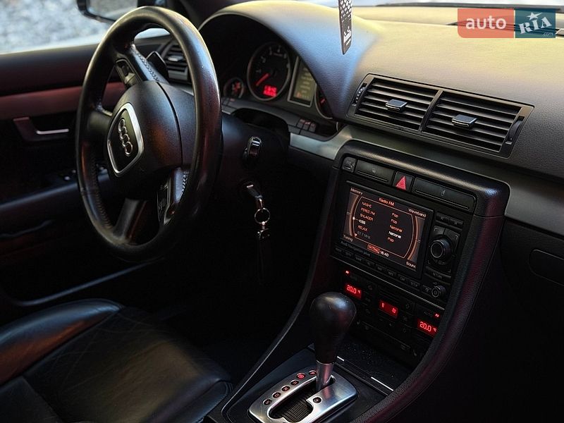 Седан Audi A4 2005 в Львові