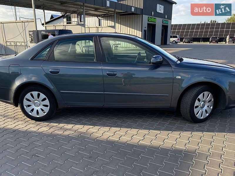 Седан Audi A4 2006 в Володимирі