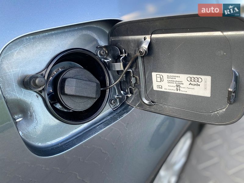 Седан Audi A4 2006 в Володимирі
