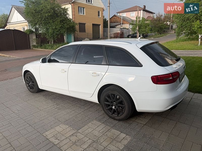 Універсал Audi A4 2012 в Чернігові