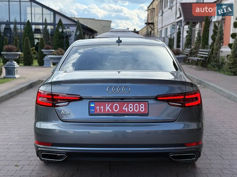 Седан Audi A4 2019 в Киеве