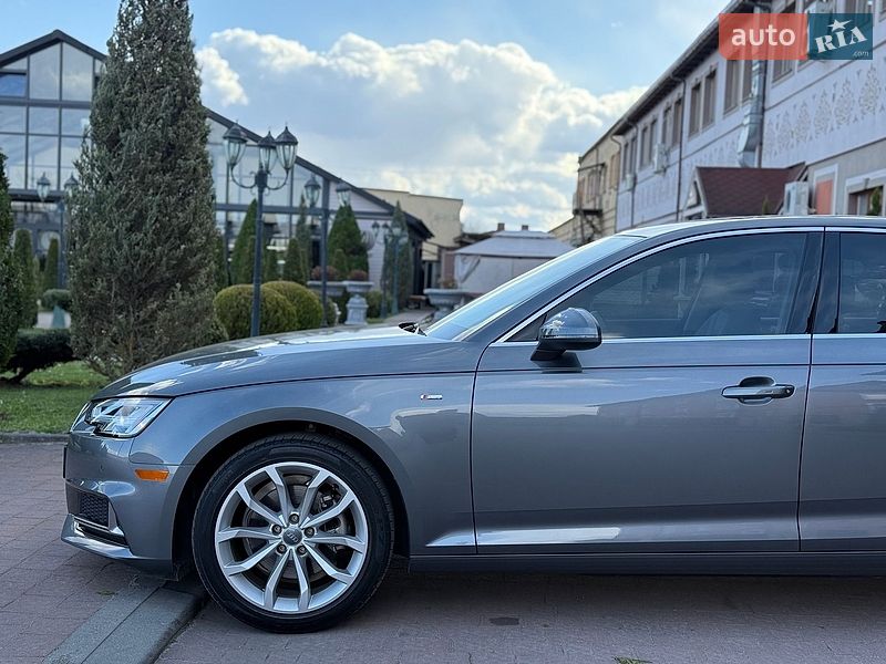 Седан Audi A4 2019 в Киеве