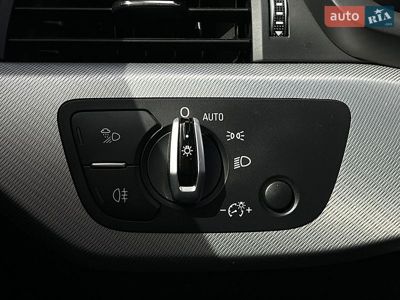 Седан Audi A4 2016 в Коломые