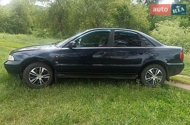 Седан Audi A4 1996 в Сумах